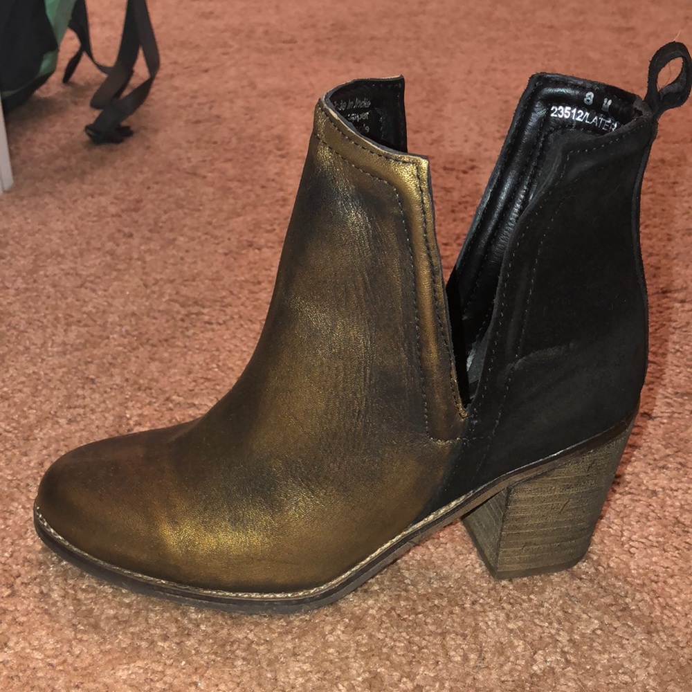 Diba True ankle booties